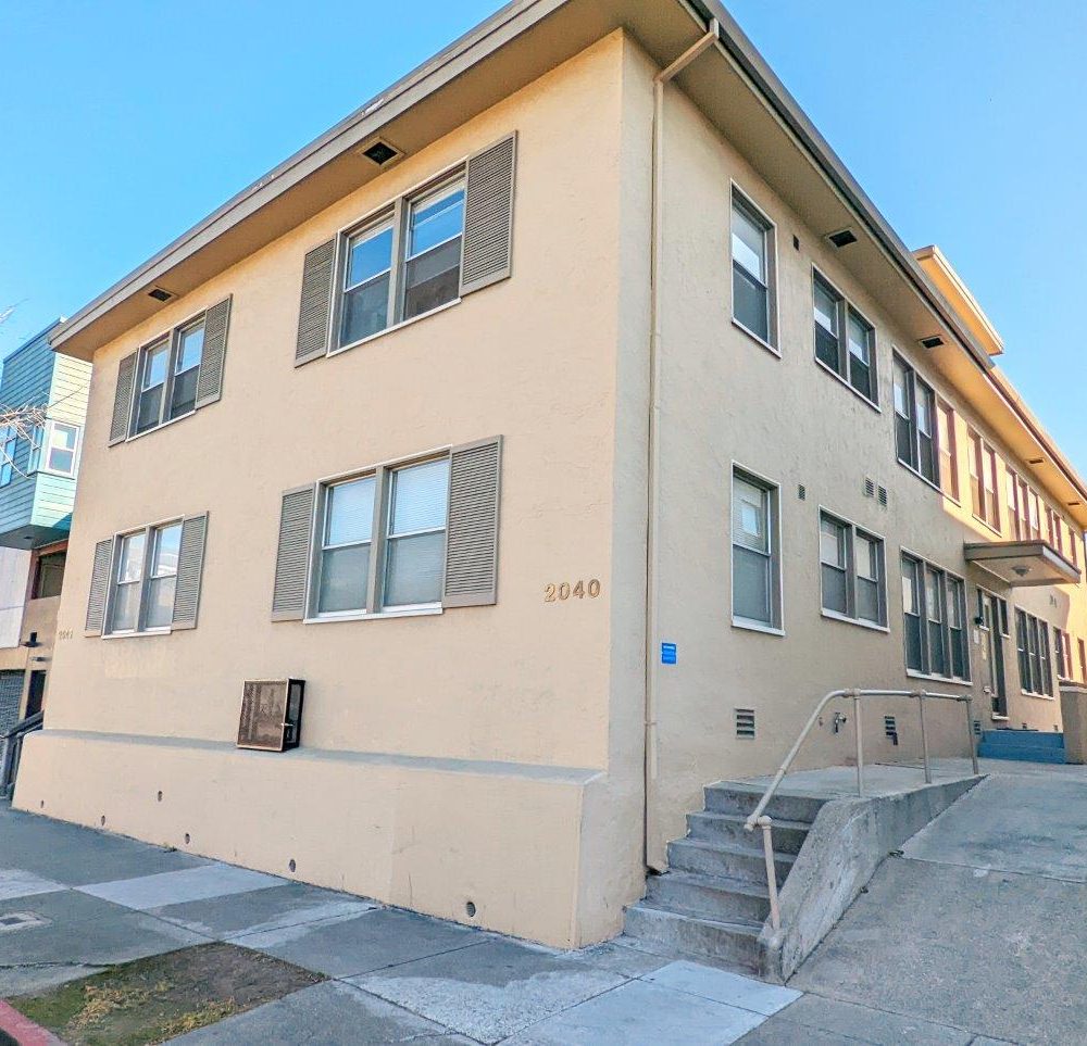 2042 Hearst Ave #D – 1bd/1ba - $2,295 - Available July 1st - Viewings by Key Checkout
