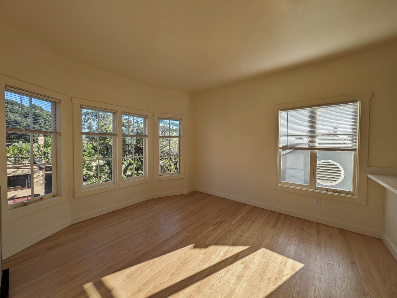 PXL_20240610_012131987