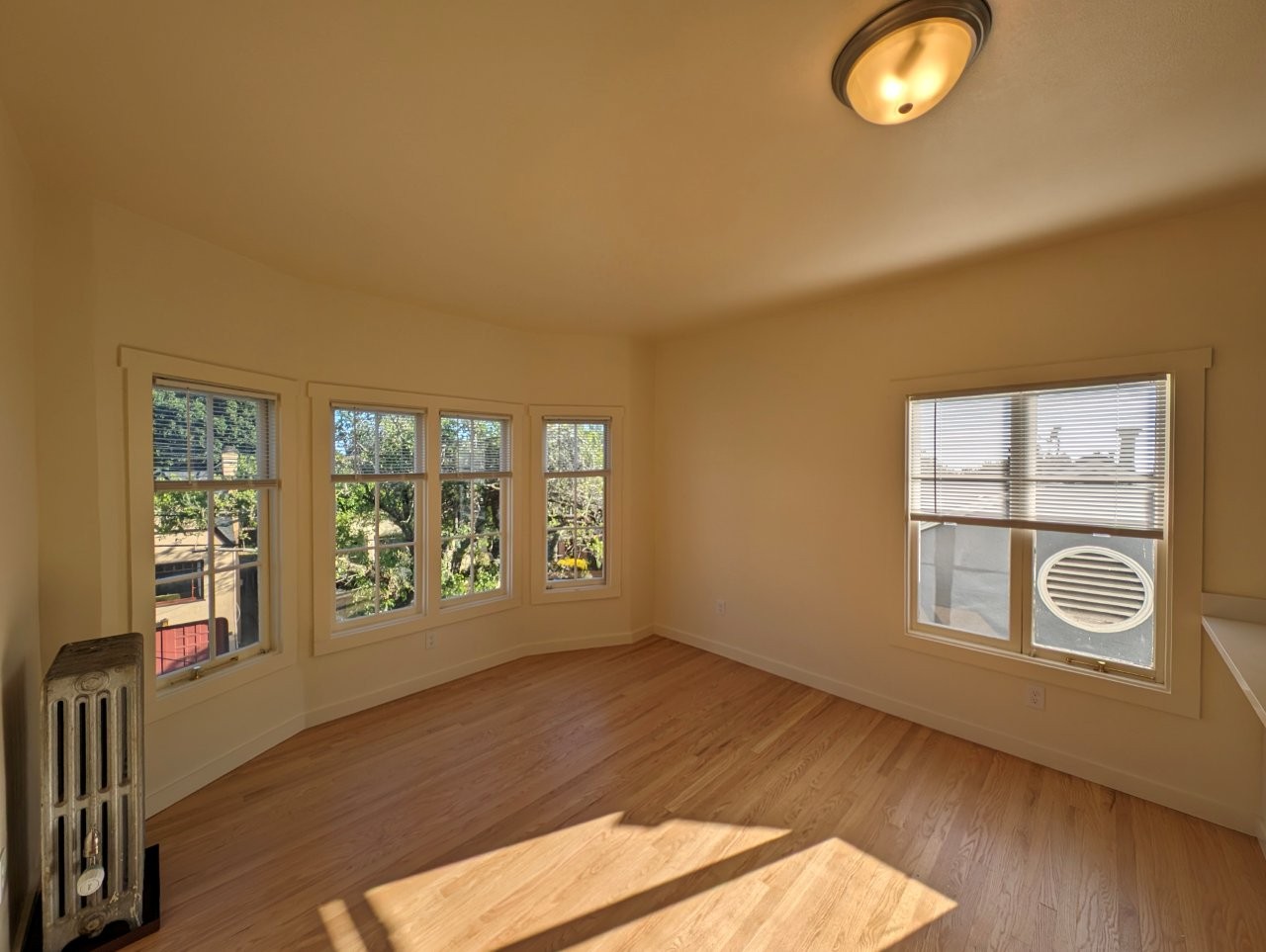 PXL_20240610_012248072